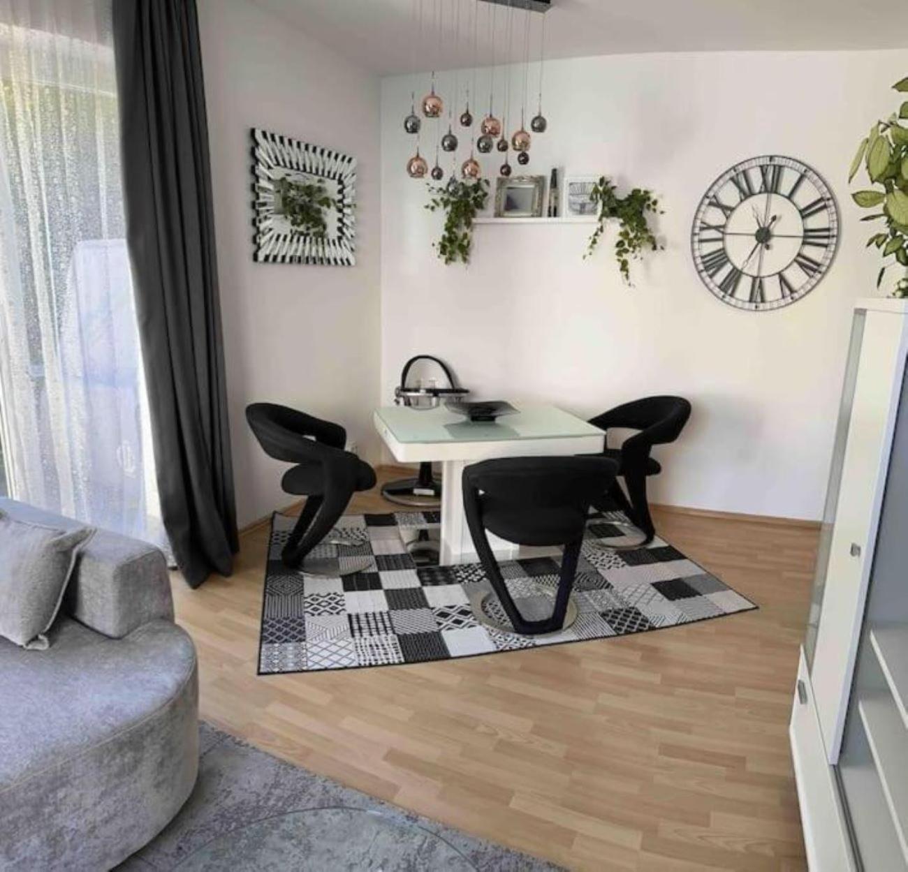 גרוסגמיין Wohnung 1 Mit 2 Schlafzimmern Und Terrasse מראה חיצוני תמונה